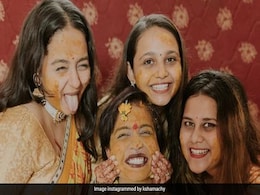 क्षमा बिंदु ने आखिरकार कर ही ली 'खुद से शादी', बिना दूल्हे और पंडित के लिए फेरे, खुद भरी अपनी मांग क्षमा बिंदु ने आखिरकार कर ही ली 'खुद से शादी', बिना दूल्हे और पंडित के लिए फेरे, खुद भरी अपनी मांग