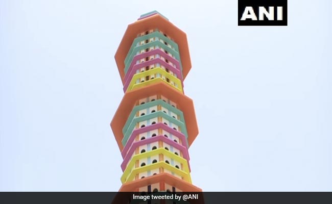 This Multi-Coloured 6-Storey House In Jaipur Is For...