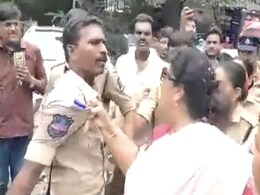 Watch: Congress Leader Renuka Chowdhury Grabs Cop's Collar In Protest Against Rahul Gandhi's Questioning Watch: Congress Leader Renuka Chowdhury Grabs Cop's Collar In Protest Against Rahul Gandhi's Questioning