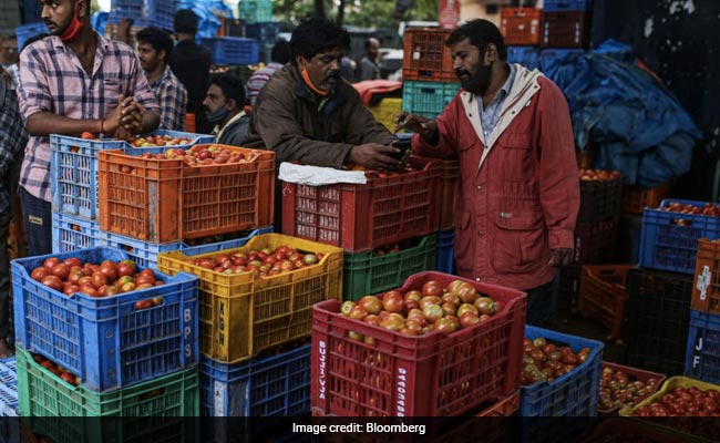 अगले दो सप्ताह में दक्षिणी राज्यों में टमाटर की कीमतें होंगी स्थिर : केंद्रीय खाद्य सचिव