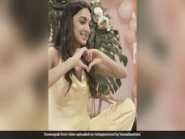 Shahid Kapoor Congratulated Kiara Advani On Completing 8 Years In Films With A <i>Kabir Singh</i> Reference Shahid Kapoor Congratulated Kiara Advani On Completing 8 Years In Films With A <i>Kabir Singh</i> Reference