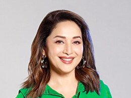 Watch: For Her Cheat Day, Madhuri Dixit Had This Unique Dessert Watch: For Her Cheat Day, Madhuri Dixit Had This Unique Dessert