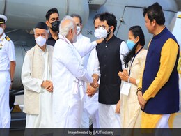Aaditya Thackeray Went To Receive PM Narendra Modi. And Then... Aaditya Thackeray Went To Receive PM Narendra Modi. And Then...