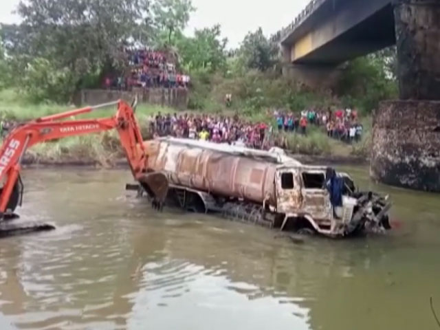 4 Dead, 1 Injured After Oil Tanker Explodes In Odisha