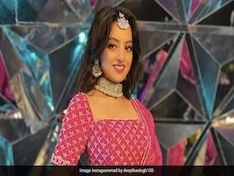 दीपिका सिंह के लेटेस्ट डांस वीडियो की धूम, अपनी अपकमिंग फिल्म 'टीटू अंबानी' के गाने पर जमकर नाचीं संध्या बींदणी दीपिका सिंह के लेटेस्ट डांस वीडियो की धूम, अपनी अपकमिंग फिल्म 'टीटू अंबानी' के गाने पर जमकर नाचीं संध्या बींदणी