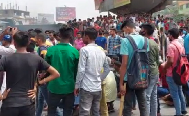 Agnipath Scheme: Defence Job Seekers Protest In Bihar, Highway Blocked