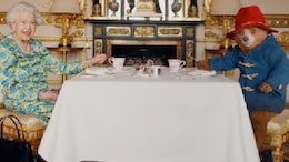 Queen Elizabeth's Platinum Jubilee Celebrations Included Tea Party With Paddington Bear
