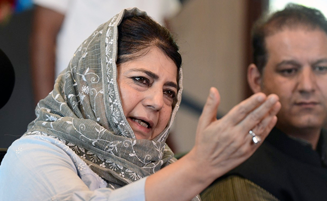 "Economic Terrorism": Mehbooba Mufti On Cops Halting Kashmir Apple Trucks