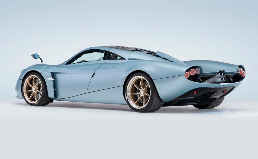 Pagani Huayra Codalunga Pays Homage To 1960s Long-Tail Race Cars