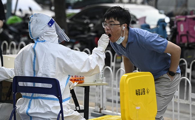 China Delays School Reopenings After "Rapidly Developing" Covid Outbreak