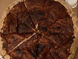 This Man's Late-Night Pizza Order Had No Toppings, Thanks To Hilarious Goof Up