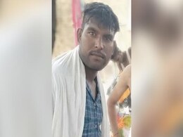 सिद्धू मूसे वाला मर्डर : सिंगर के साथ सेल्फी लेने वाला 'केकड़ा' गिरफ्तार, शूटर्स के लिए करवाई थी गाड़ी अरेंज सिद्धू मूसे वाला मर्डर : सिंगर के साथ सेल्फी लेने वाला 'केकड़ा' गिरफ्तार, शूटर्स के लिए करवाई थी गाड़ी अरेंज