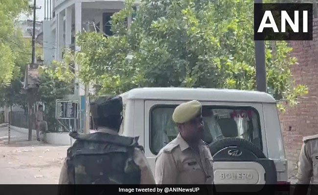 Man Locks Son, Daughter-In-Law In A Room, Opens Fire At Cops In UP