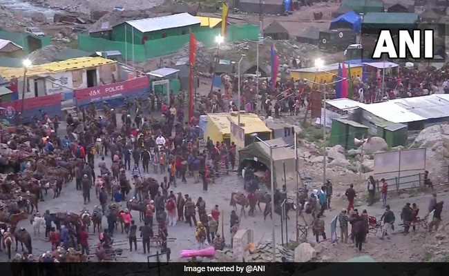 1st Batch Of Amarnath Pilgrims Reach Pahalgam Amid Tight Security