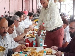 दिल्ली पुलिस ने सांप्रदायिक तनाव को खत्म करने के लिए की पहल दिल्ली पुलिस ने सांप्रदायिक तनाव को खत्म करने के लिए की पहल