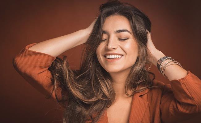 Lactic Acid For Hair: Benefits Of Lactic Acid And Our Expert-Approved Guide To Use Lactic Acid For Your Tresses