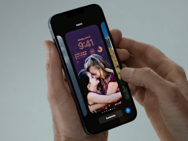 Top Features of iOS 16 Explained in Hindi: धांसू बदलाव लाया एप्पल!