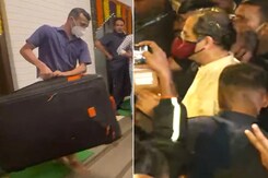 Uddhav Thackeray Vacates Chief Minister's House Uddhav Thackeray Vacates Chief Minister's House