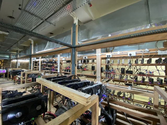 क्रिप्टो माइनिंग CONTRAPTION: कैसे काम करता है?