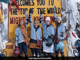 The 4 Actresses In First Film Crew To Ride Motorbikes From Delhi To Khardung La The 4 Actresses In First Film Crew To Ride Motorbikes From Delhi To Khardung La
