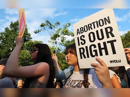 No Dating, Babies: South Korea's '4B' Movement Enters US After Trump's Win No Dating, Babies: South Korea's '4B' Movement Enters US After Trump's Win