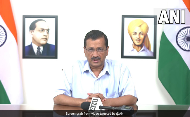 मुख्यमंत्री केजरीवाल ने एक साल में 1950 नई बस खरीदने को दी मंजरी, कहा- ट्रांसपोर्ट सेक्टर को विश्वस्तरीय बनाएंगे