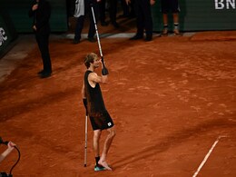 Watch: Alexander Zverev, On Crutches, Gets Standing Ovation After French Open Semi-Final Heartbreak vs Rafael Nadal