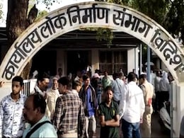 मध्य प्रदेश : RTI कार्यकर्ता की दिनदहाड़े गोली मारकर हत्या, थाने से 100 मीटर दूरी पर हुई वारदात मध्य प्रदेश : RTI कार्यकर्ता की दिनदहाड़े गोली मारकर हत्या, थाने से 100 मीटर दूरी पर हुई वारदात