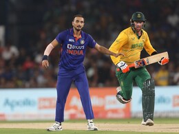 "<i>Pehle Se Hi Tay Kar Diya?</i>": Sunil Gavaskar Angry With 'Harshal Will Get Hit In Australia' Comment