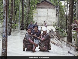 3 Children Missing As Boat Carrying Flood-Affected People Capsizes In Assam 3 Children Missing As Boat Carrying Flood-Affected People Capsizes In Assam