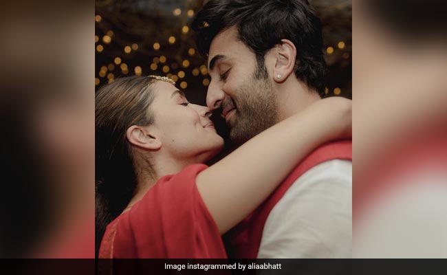 Ranbir Kapoor On Marrying Alia Bhatt: "Used To Say <i>Shaadi</i> Is Like <i>Dal Chawal</i>. Now..."