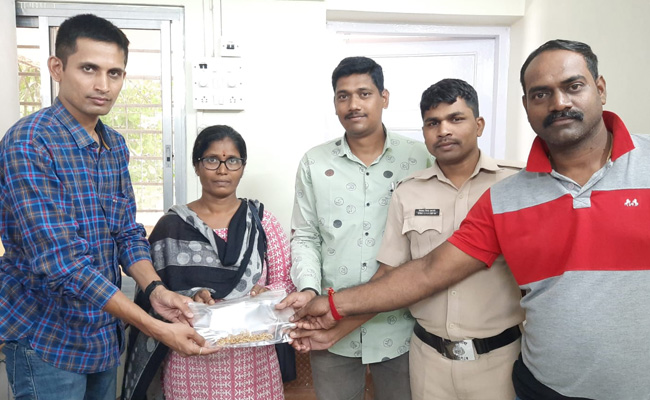 Gold Worth Rs 5 Lakh Recovered From Rats In Mumbai Drain: Police
