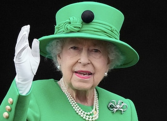 Here's Queen Elizabeth's Favourite Sandwich Recipe For Afternoon Tea