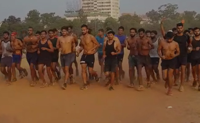 'उससे क्या फायदा होगा...?'- बदलाव के बाद भी 'अग्निपथ' से युवा असंतुष्ट, पुराना पैटर्न लागू करने की मांग; 10 बातें