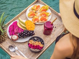 What To Eat Before Swimming? Celeb Nutritionist Pooja Makhija Explains What To Eat Before Swimming? Celeb Nutritionist Pooja Makhija Explains