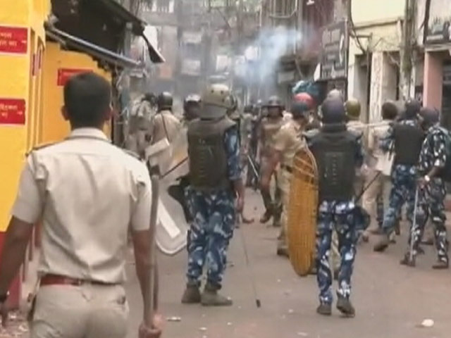 Prophet Remarks Row: In Bengal's Howrah, Protesters vs Cops For 2nd Day