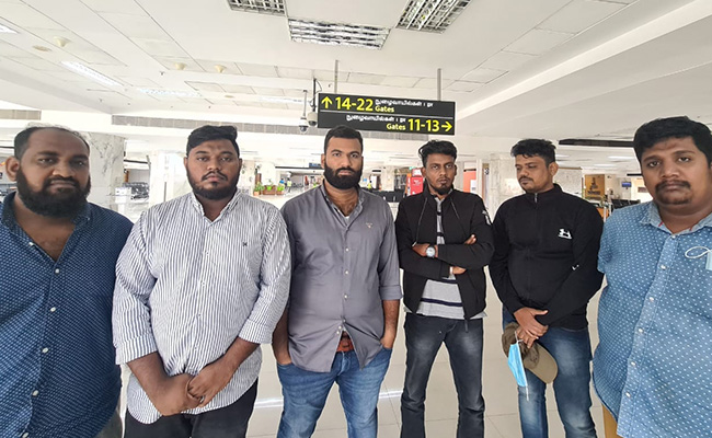 6 Sri Lankans Refuse To Leave Chennai Airport Without "Their Gold"