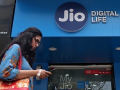 Jio Introduces Rs. 888 &lsquo;Ultimate Streaming Plan&rsquo;, Offers 15+ OTT Subscriptions for JioFiber, AirFiber Postpaid Customers