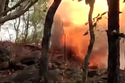छत्तीसगढ़ के सुकमा में सुरक्षाबलों ने विस्फोटक निष्क्रिय किए  छत्तीसगढ़ के सुकमा में सुरक्षाबलों ने विस्फोटक निष्क्रिय किए