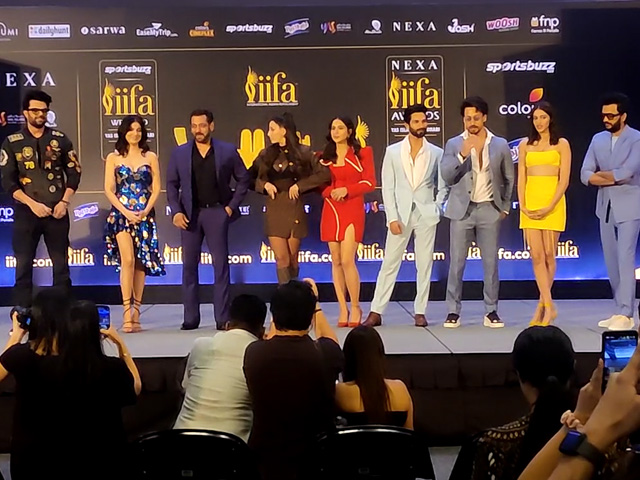 Salman Khan Kick Starts IIFA 2022