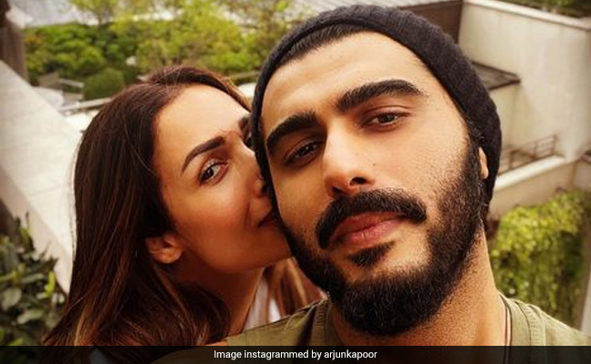 Arjun Kapoor Shares "Eiffel Good" Pics With Girlfriend Malaika Arora From Paris Vacation