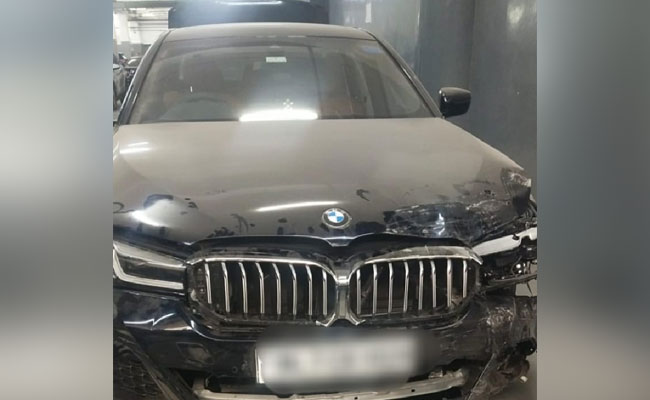 Speeding BMW In Delhi Hits Car Which Flips Over, 2 Children Dead