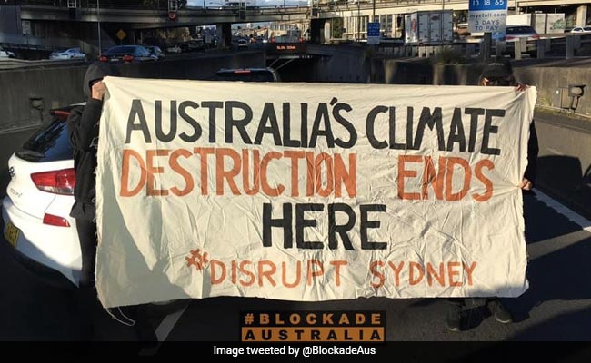 11 Arrested After Australia Climate Change Protest Disrupts Peak-Hour Traffic