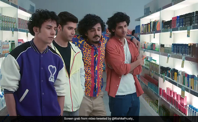 "Promoting Rape Culture": Ads Of Body Spray Layer'r Shot Criticised On Twitter