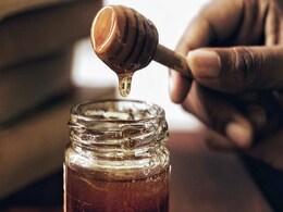 छोटे बच्चे को होने लगे सूखी खांसी तो अपनाएं ये 7 टिप्स, Dry Cough से मिल जाएगी लाडले को राहत  छोटे बच्चे को होने लगे सूखी खांसी तो अपनाएं ये 7 टिप्स, Dry Cough से मिल जाएगी लाडले को राहत