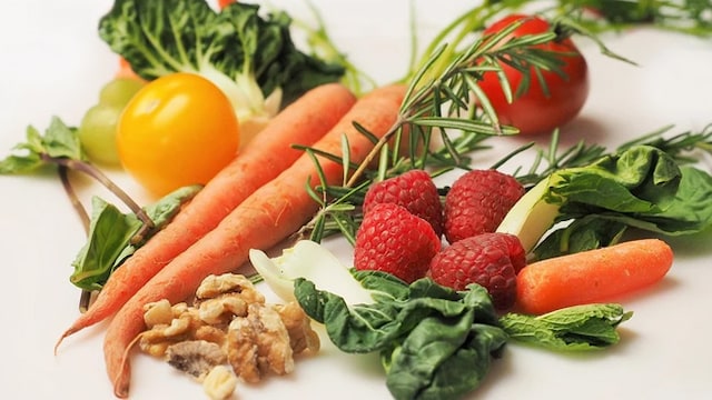 Eating foods rich in vitamins and other nutrients can help improve the health of your hair