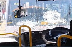 Mob Vandalises State Buses In Varanasi In Agnipath Protest Mob Vandalises State Buses In Varanasi In Agnipath Protest