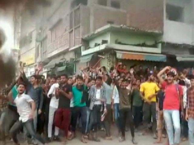Violent Protests In Bihar Over Centre's 'Agnipath' Scheme, Tear Gas Fired
