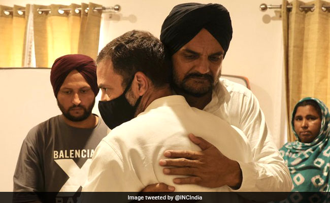 Rahul Gandhi Meets Murdered Singer Sidhu Moose Wala's Family In Punjab