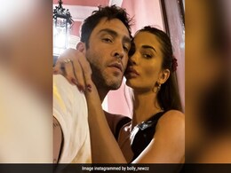 Viral Pics: Amy Jackson And <i>Gossip Girl</i> Star Ed Westwick Make Romance Instagram-Official Viral Pics: Amy Jackson And <i>Gossip Girl</i> Star Ed Westwick Make Romance Instagram-Official